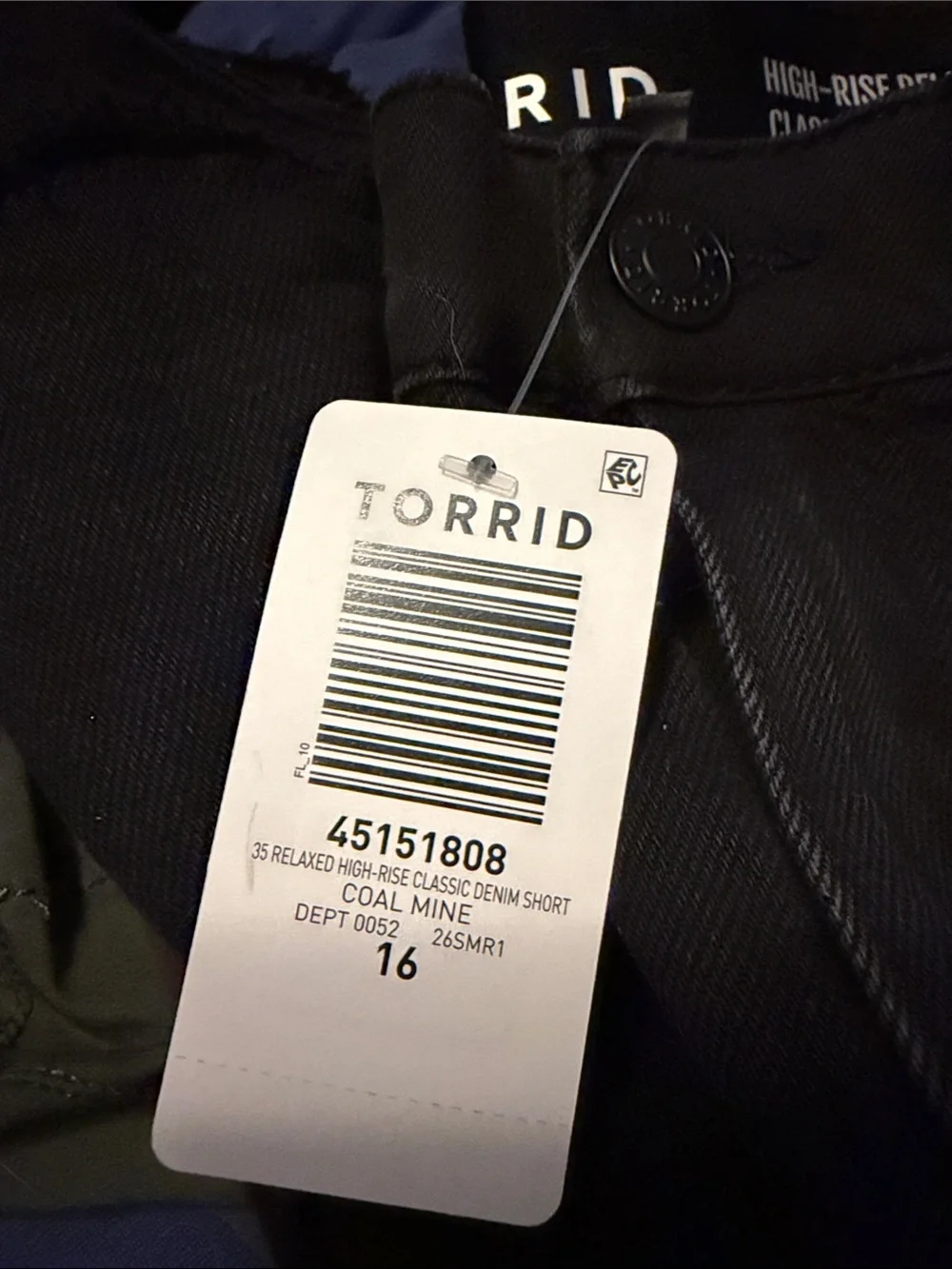 NWT Torrid High-Rise Relaxed Denim Shorts | Size 16 | Coal Mine Gray | Raw Hem